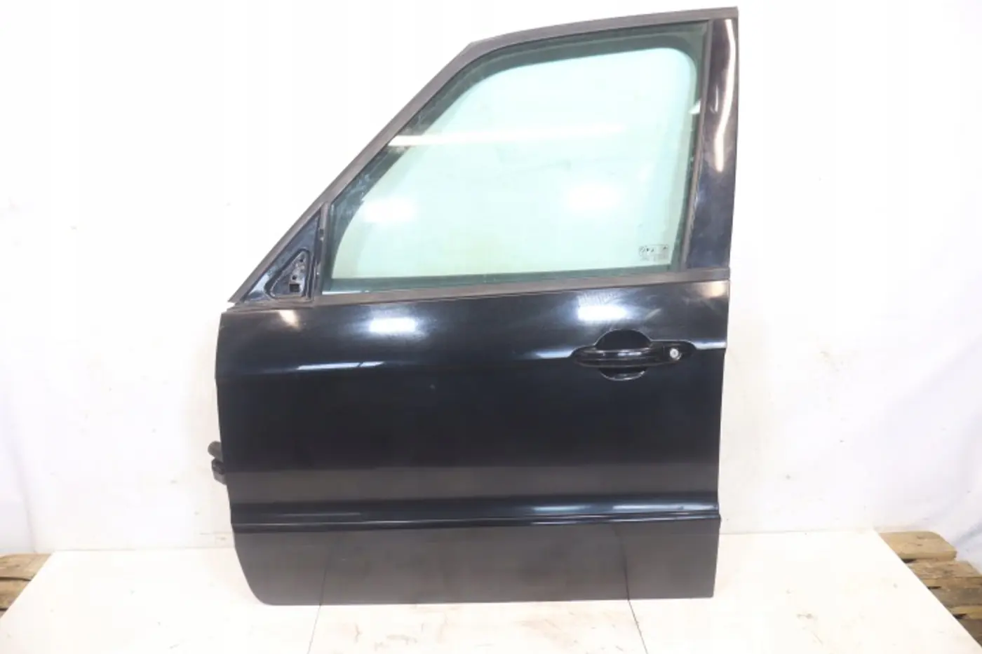 Дверь передняя левая к Ford Galaxy 2015