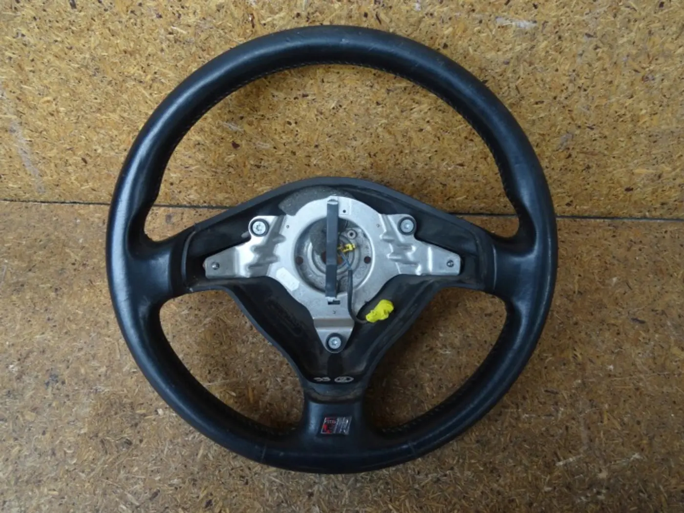 Руль к Audi S3 1999