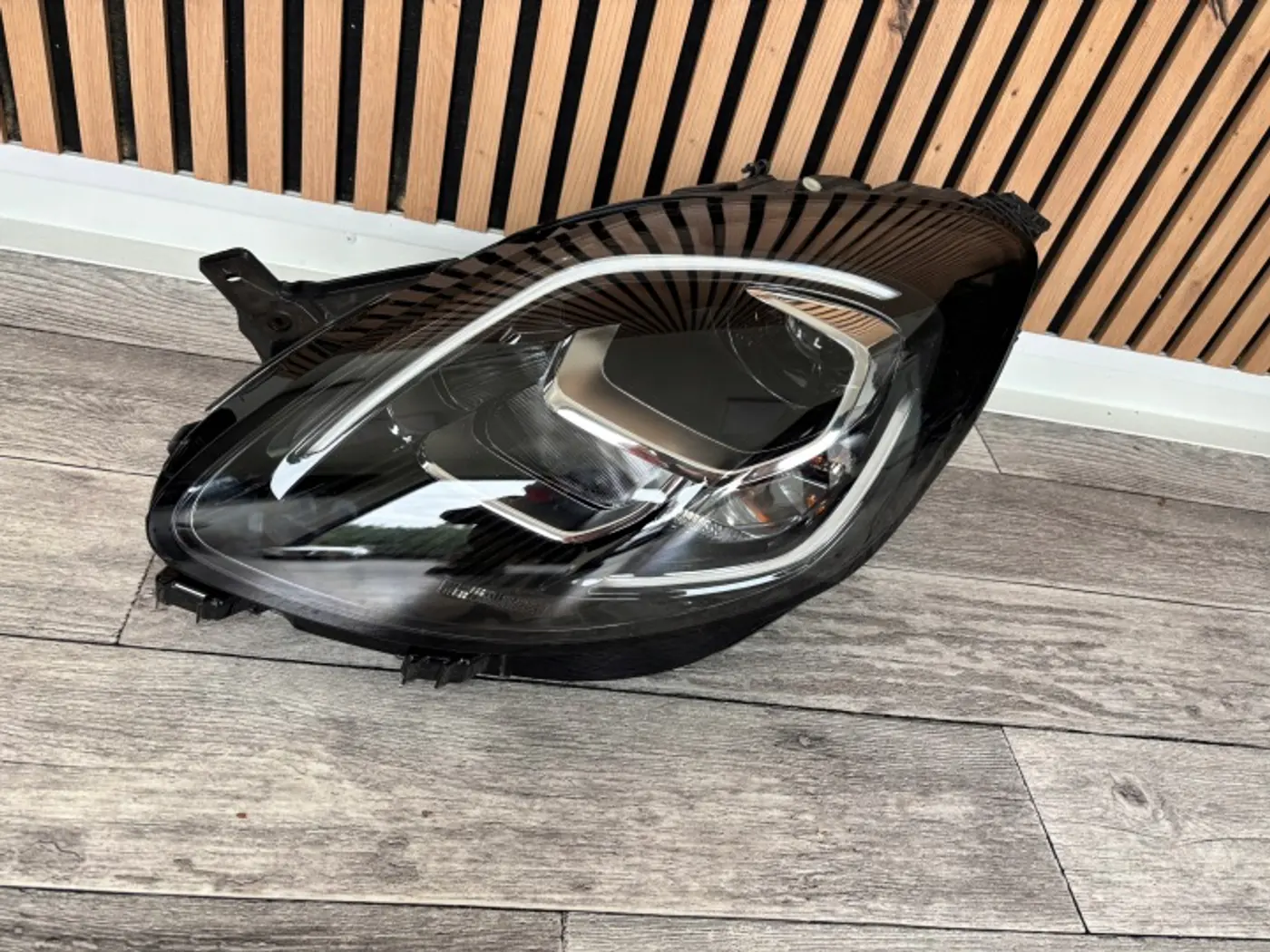 Фара левая к Ford Puma 2019