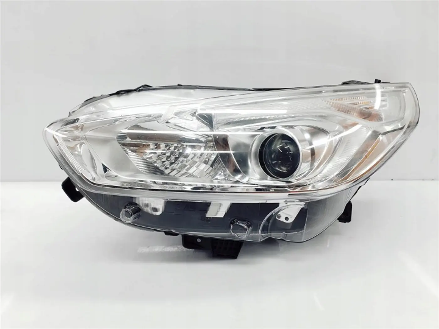 Фара левая к Ford Galaxy 2015