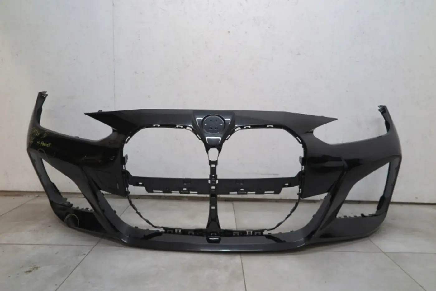 Бампер передний к BMW i4 2021