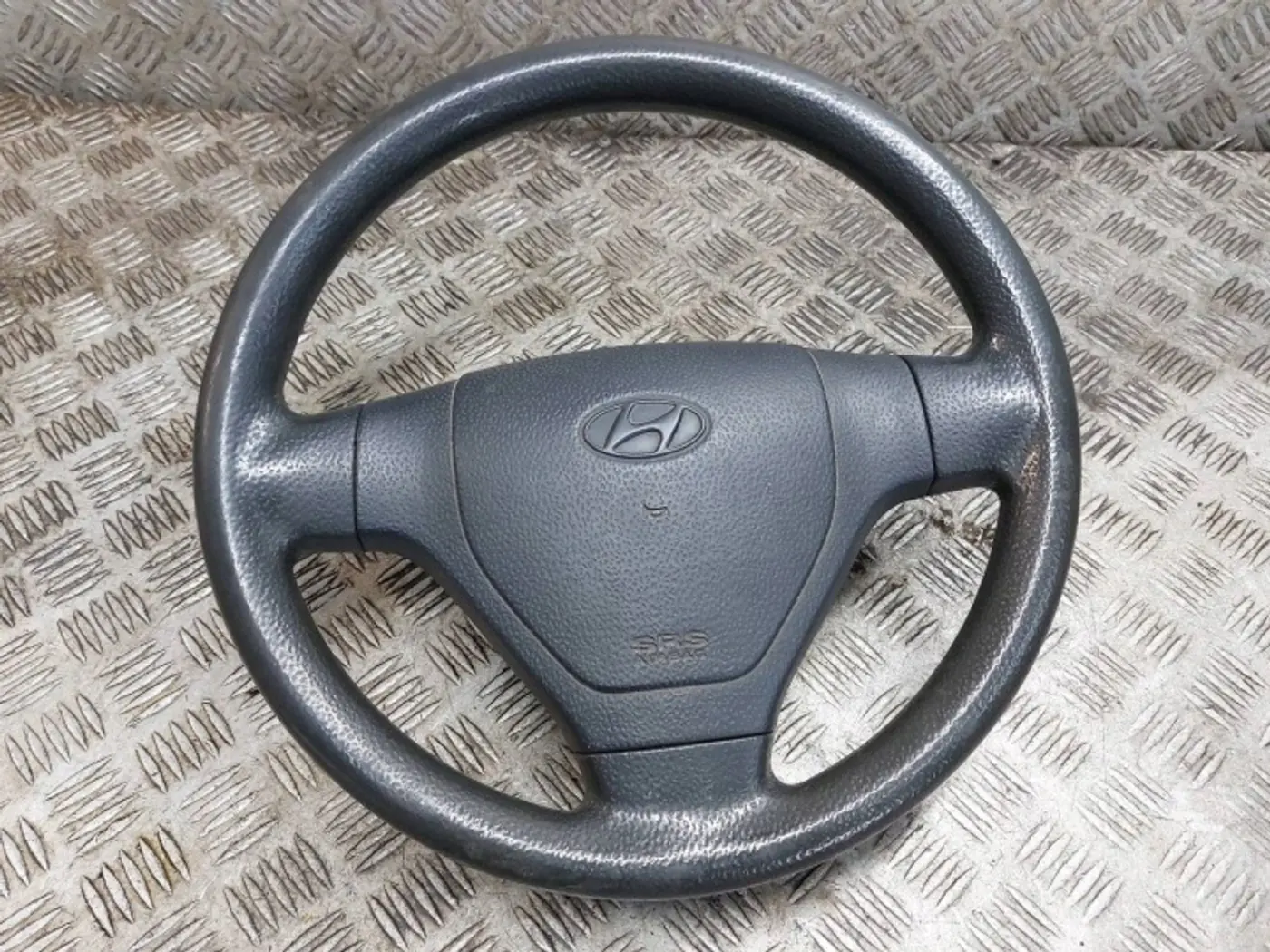 Руль к Hyundai Getz 2002