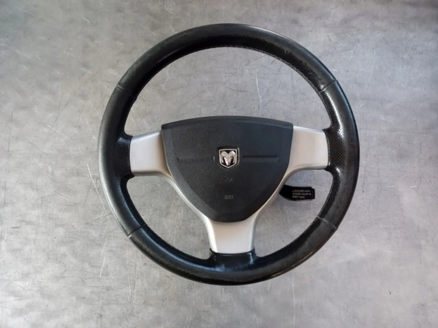 Руль к Dodge Caravan 2007