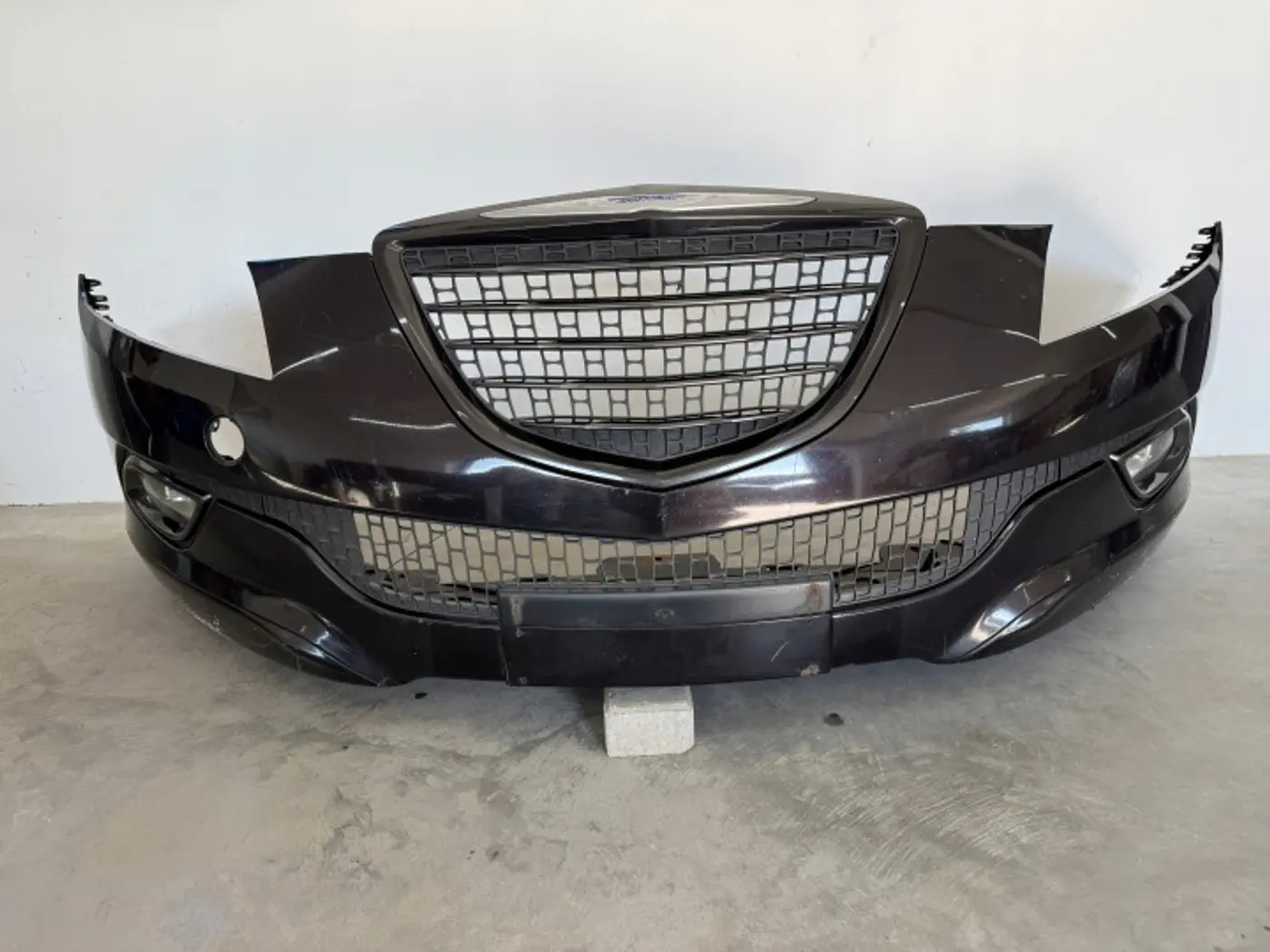 Бампер передний к Lancia Delta 2008