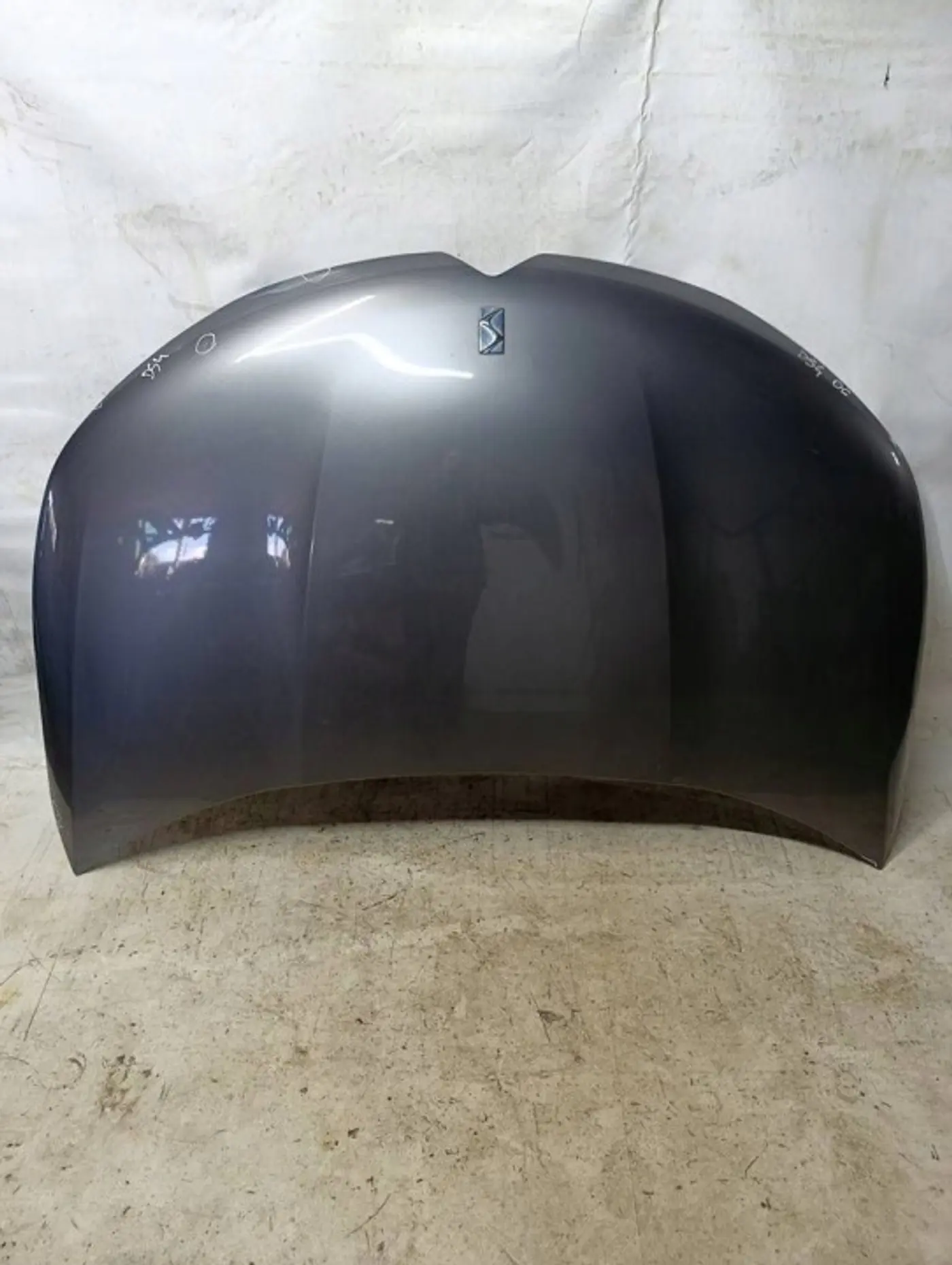 Капот к DS 4 2015