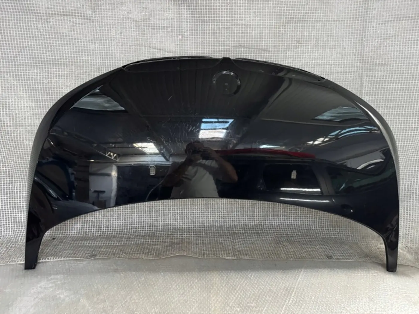 Капот к BMW i3 2013