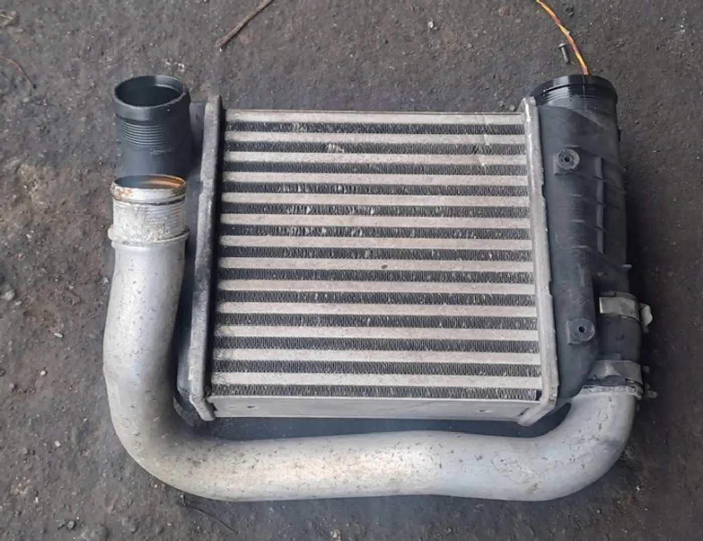 Интеркулер к Audi A6 2004