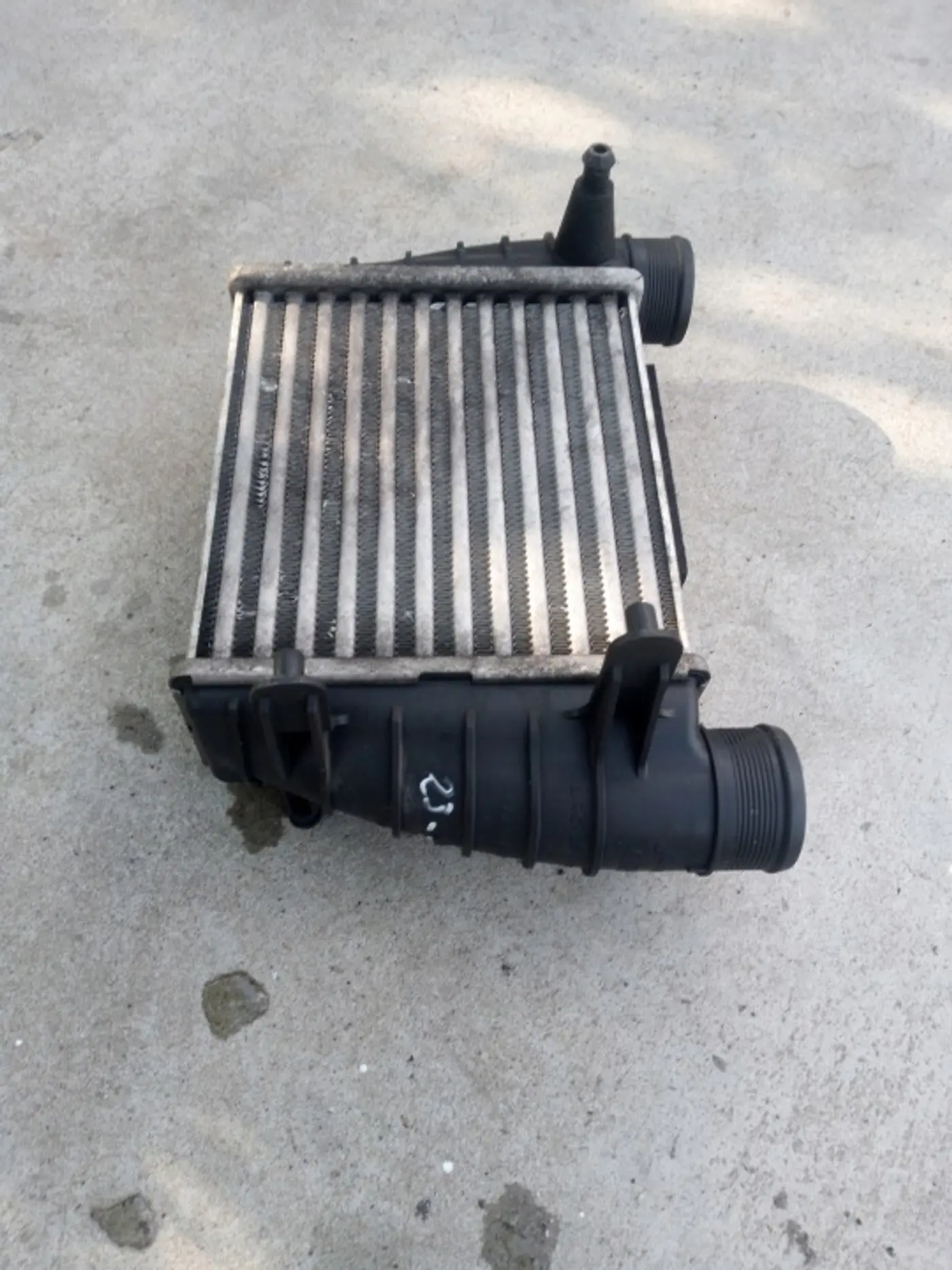 Интеркулер к Audi A4 2004