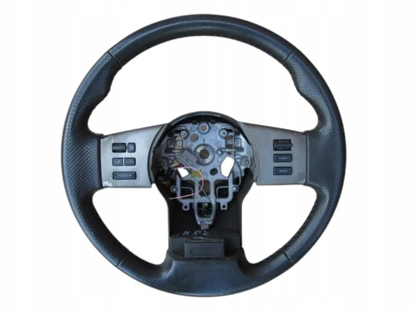 Руль к Nissan Pathfinder 2004