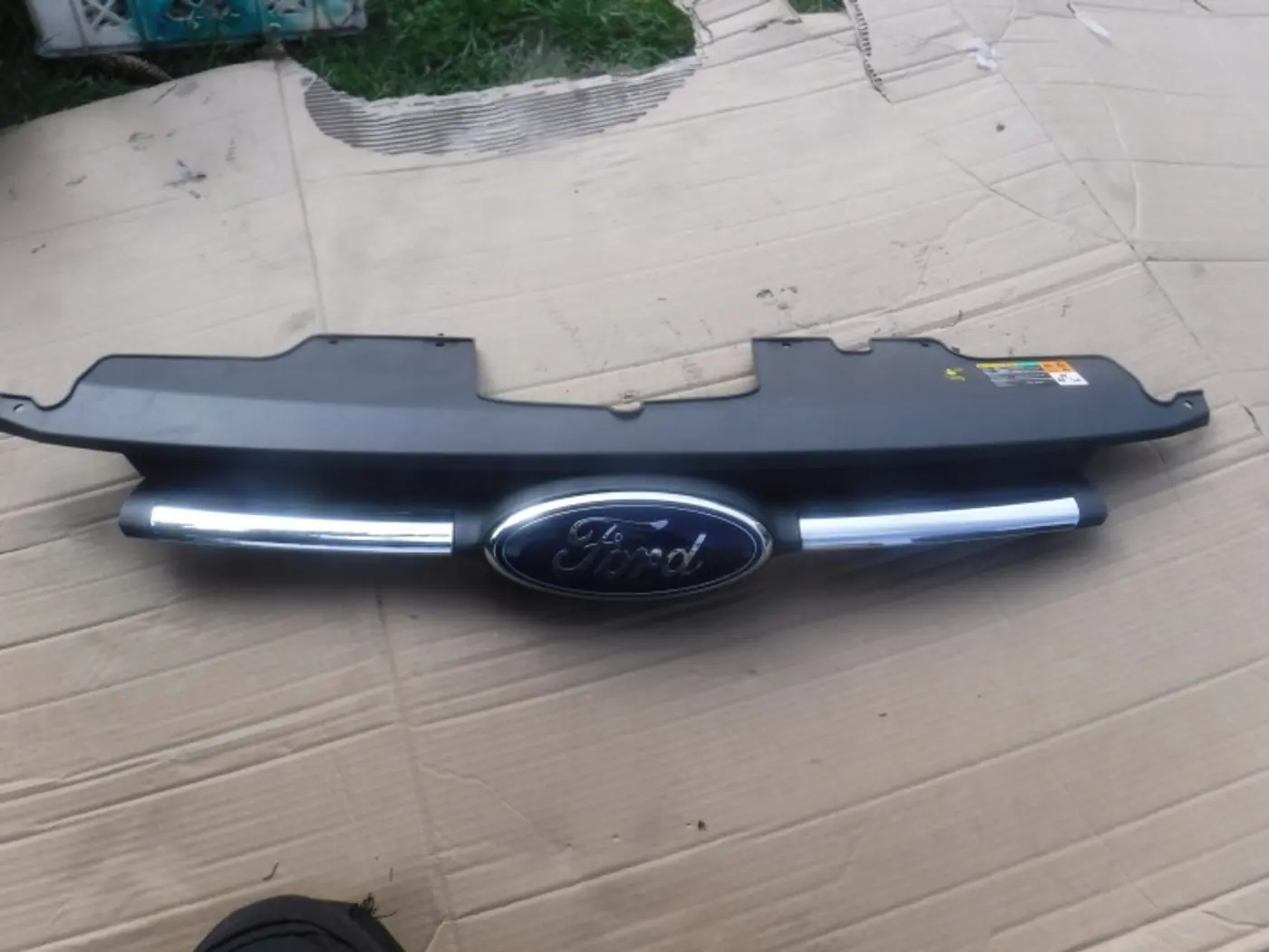 Решетка радиатора к Ford Transit Custom 2012