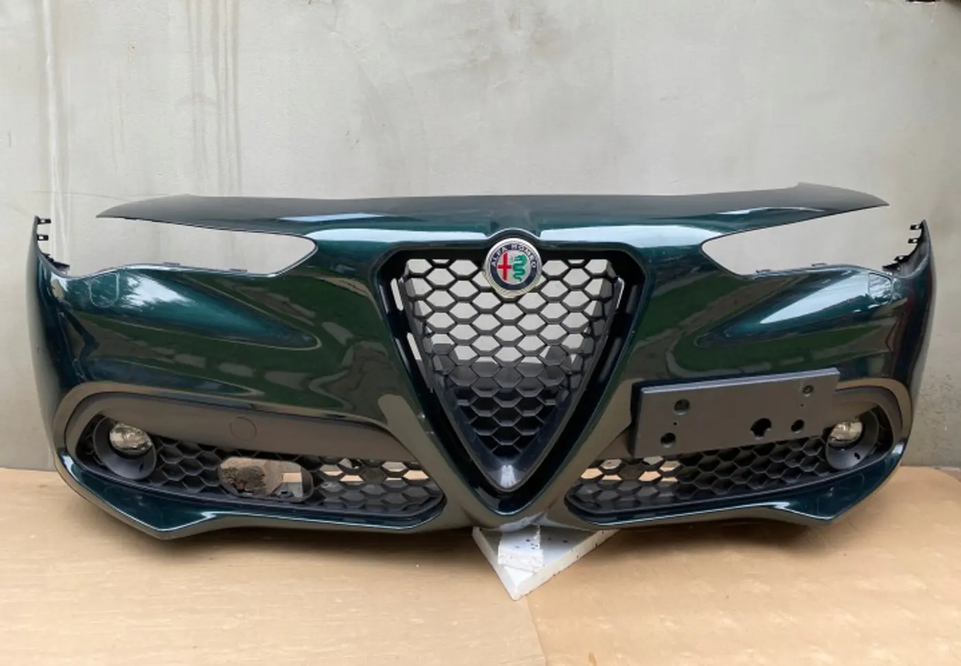 Бампер передний к Alfa Romeo Stelvio 2016