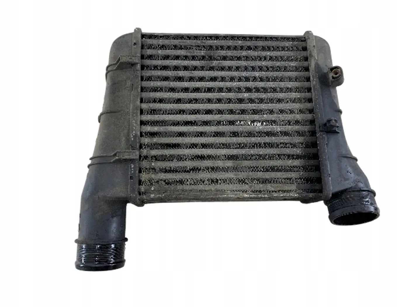 Интеркулер к Audi A4 2004
