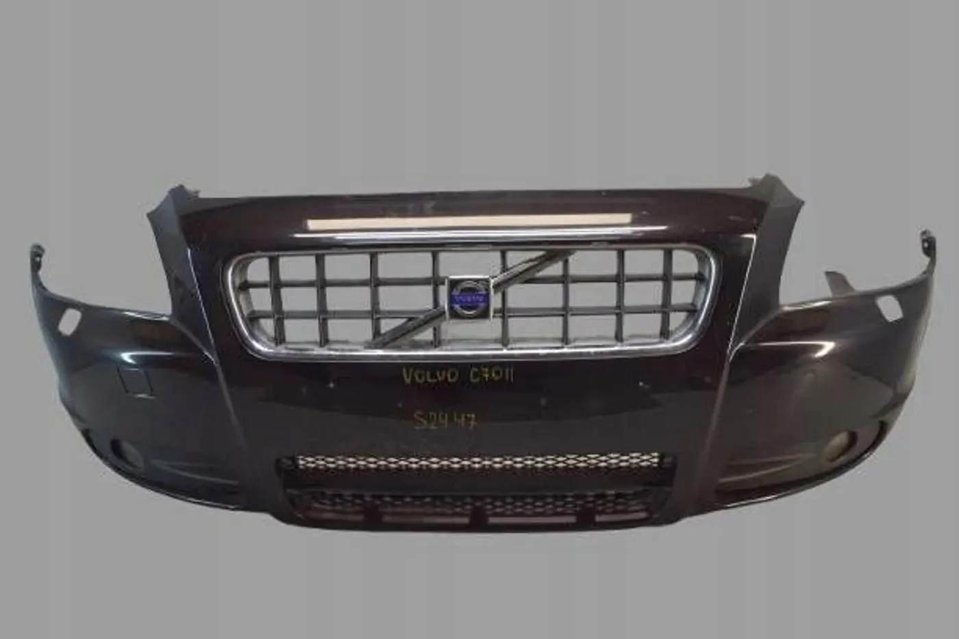 Бампер передний к Volvo C70 2005