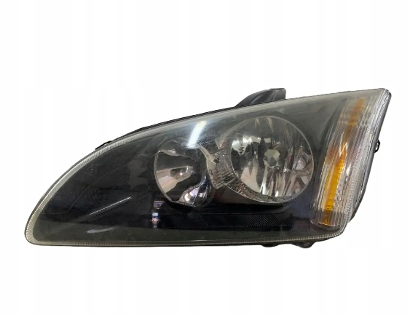 Фара левая к Ford Focus 2005