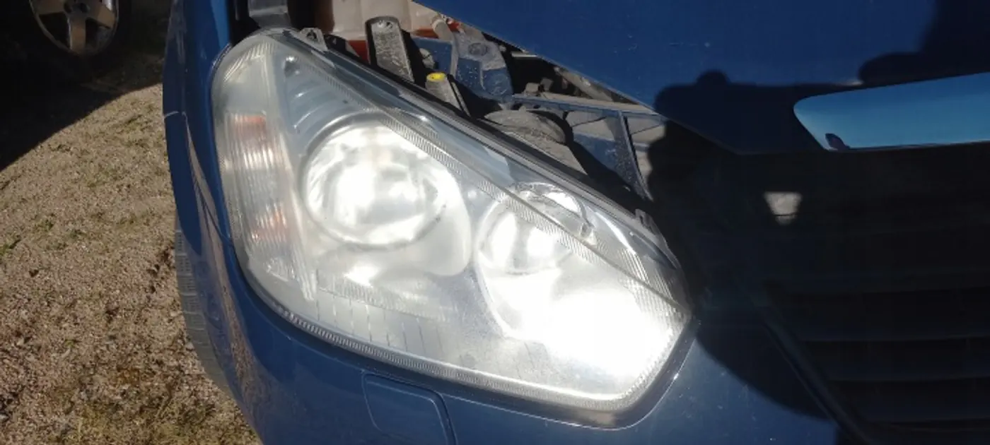 Фара правая к Ford C-MAX 2007