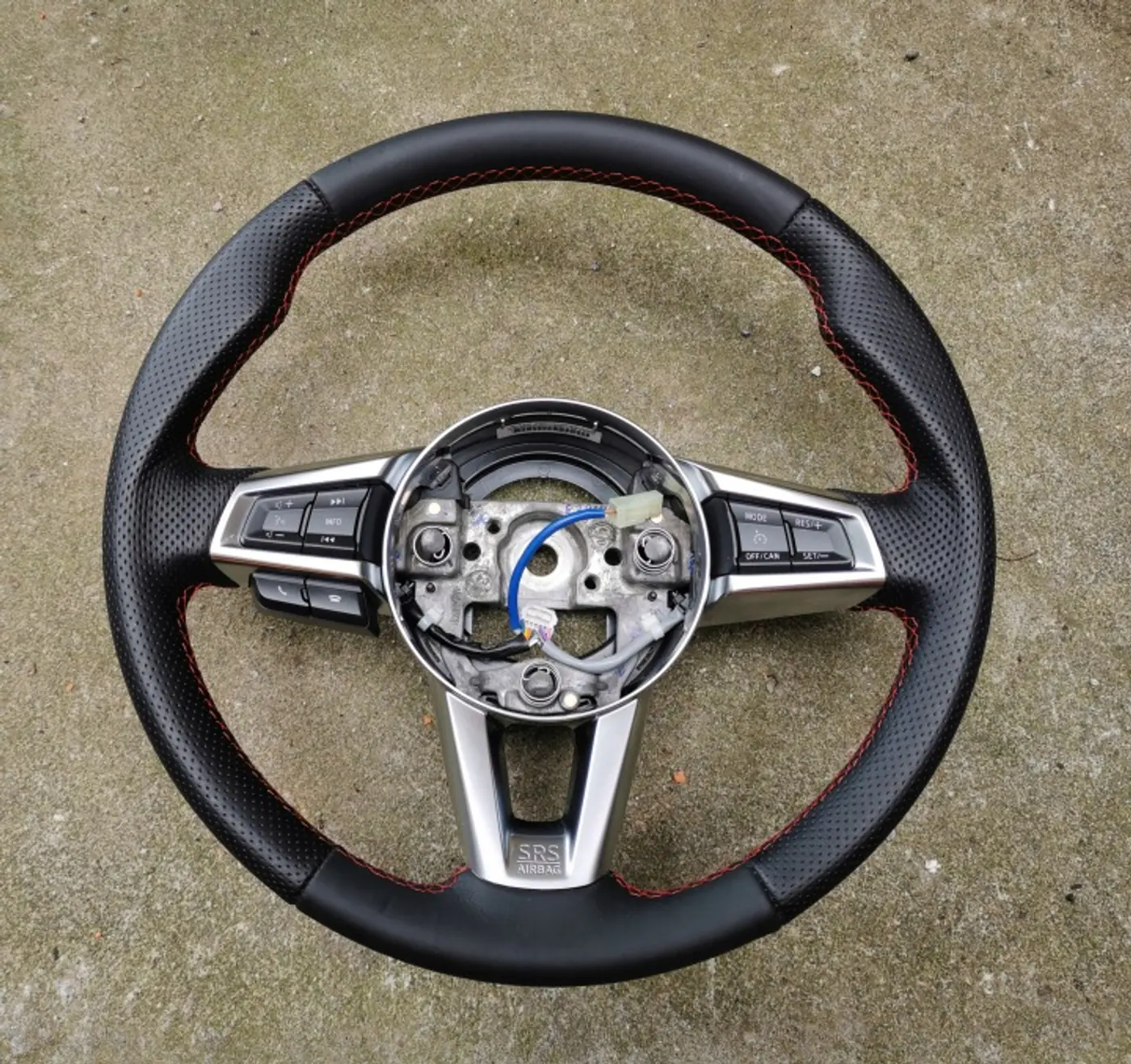 Руль к Mazda MX-5 2015