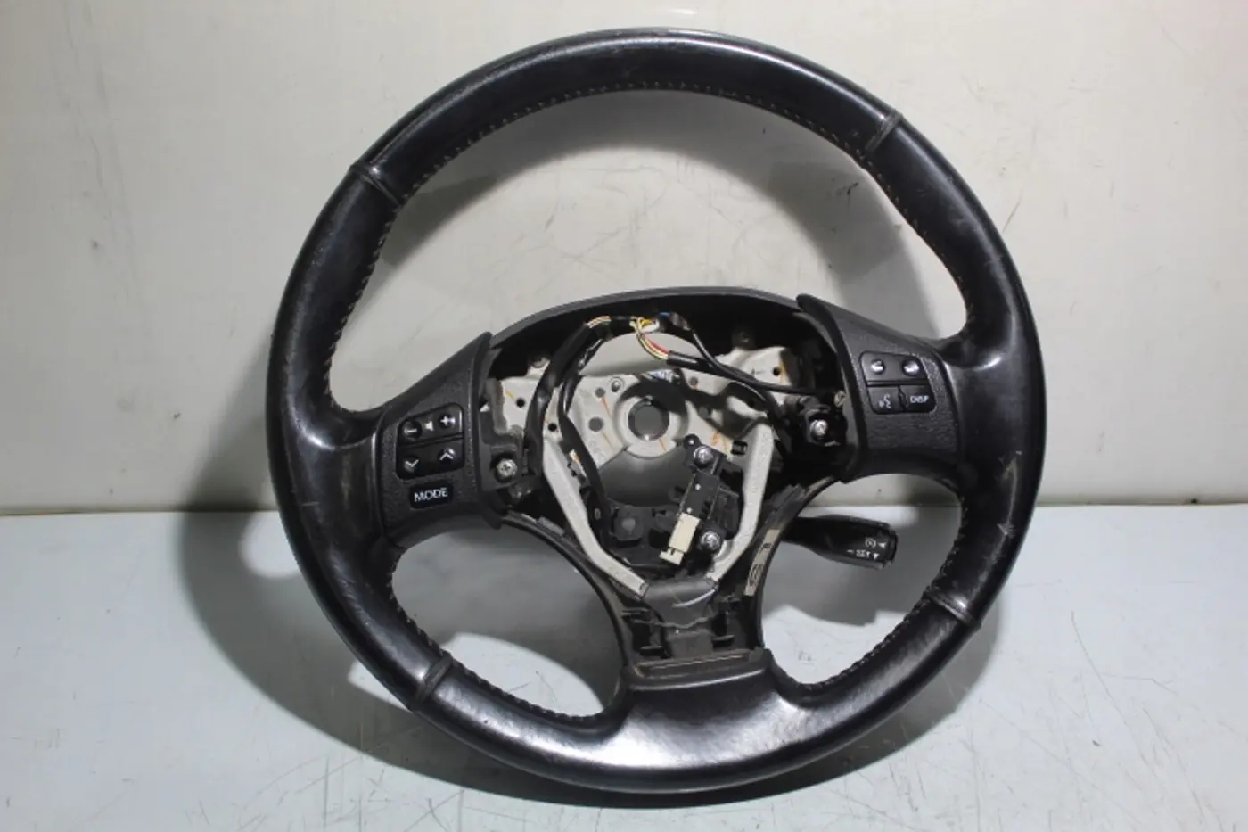 Руль к Lexus IS 2005