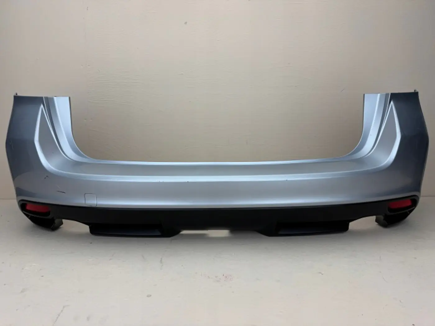Бампер задний к Subaru Levorg 2014