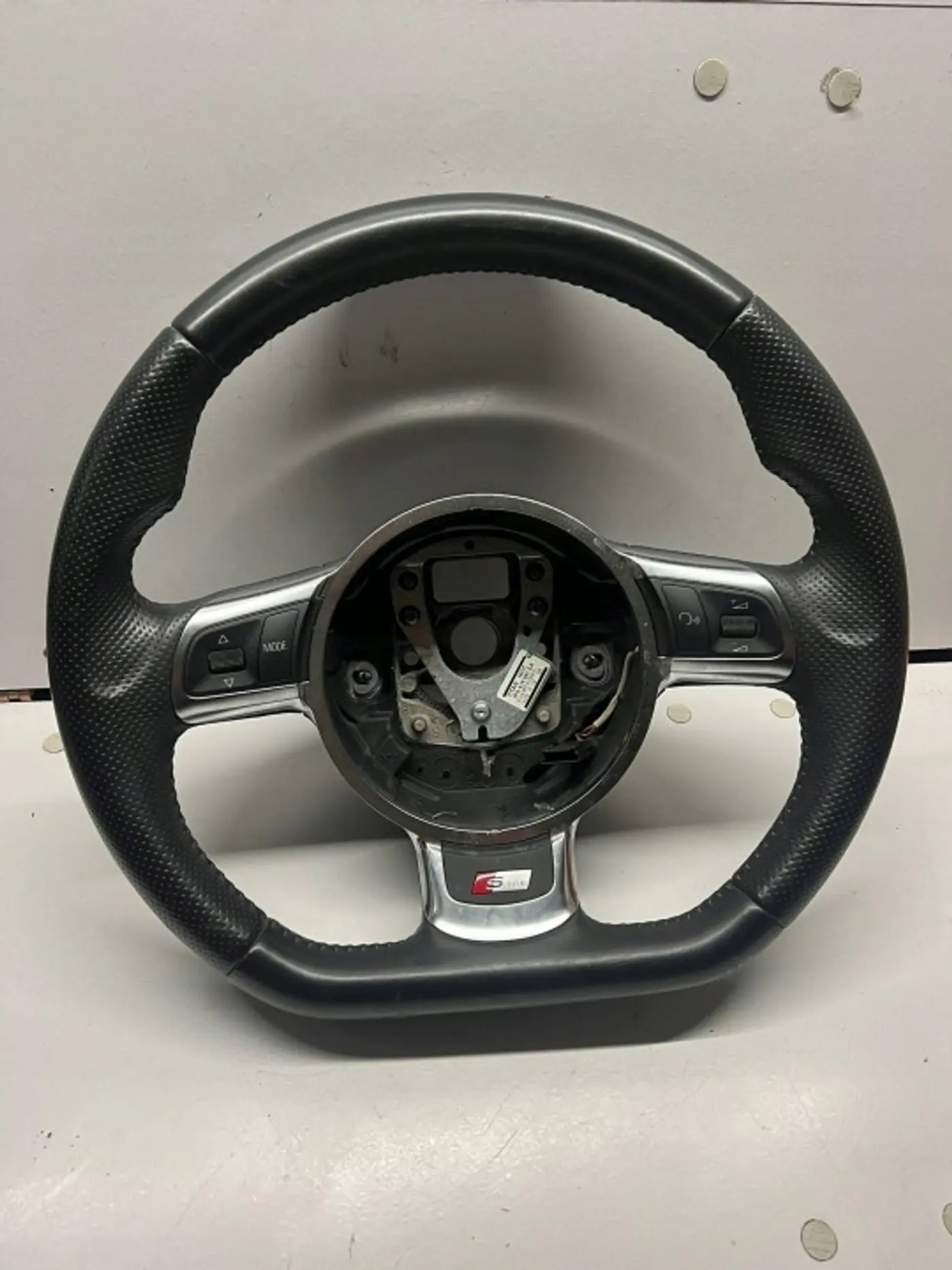 Руль к Audi S4 2005