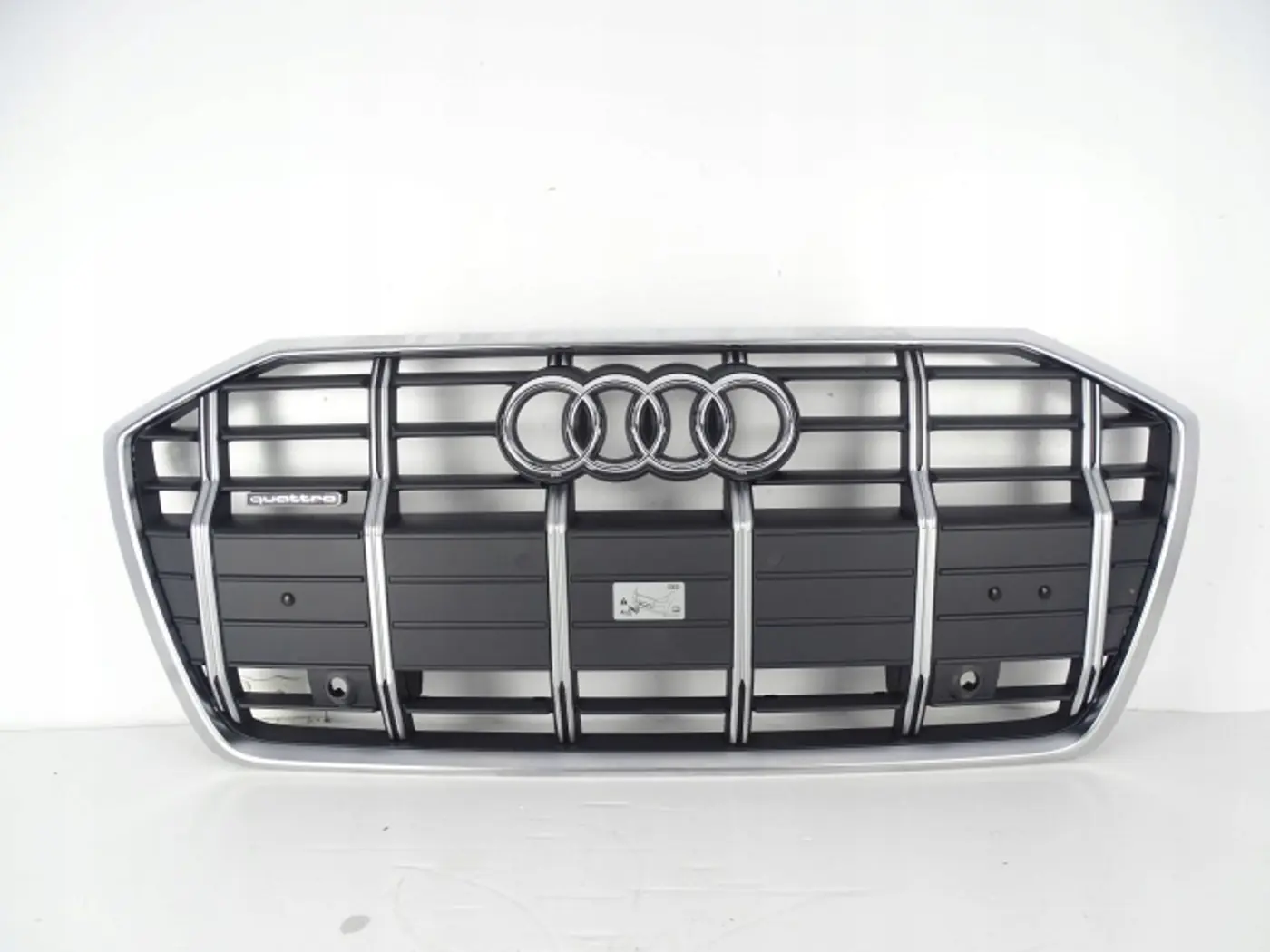 Решетка радиатора к Audi A6 allroad 2019