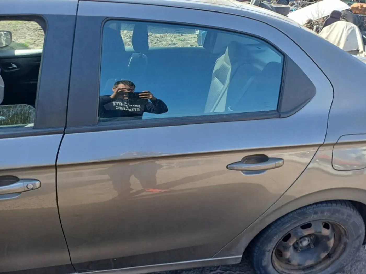 Дверь задняя левая к Peugeot 301 2012