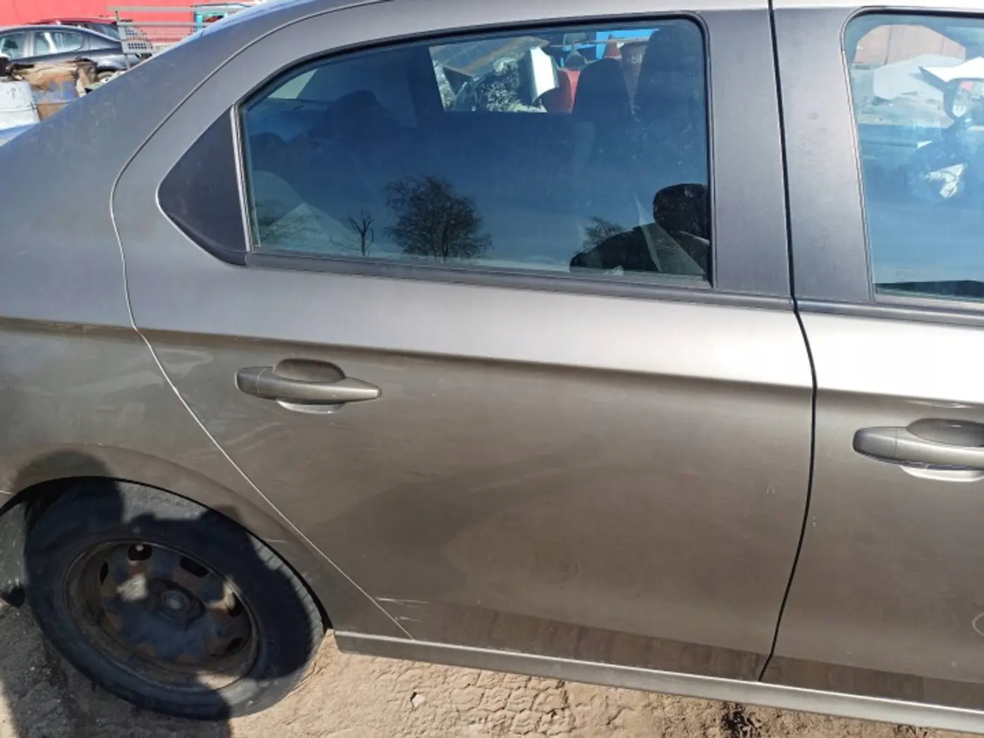 Дверь задняя правая к Peugeot 301 2012