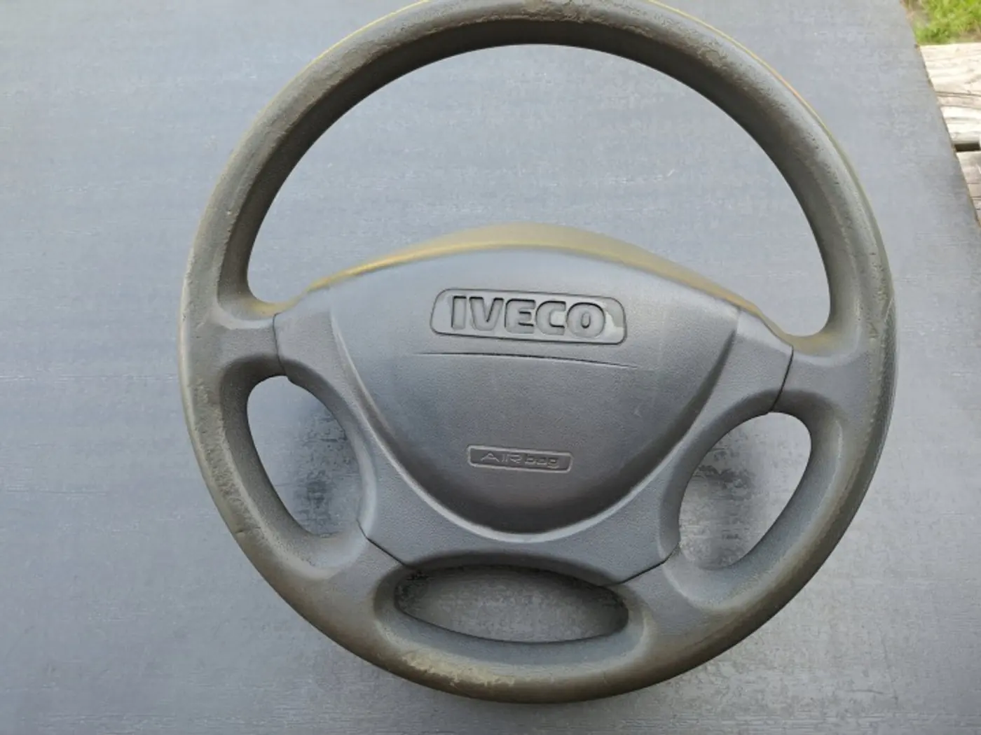 Руль к Iveco  2006