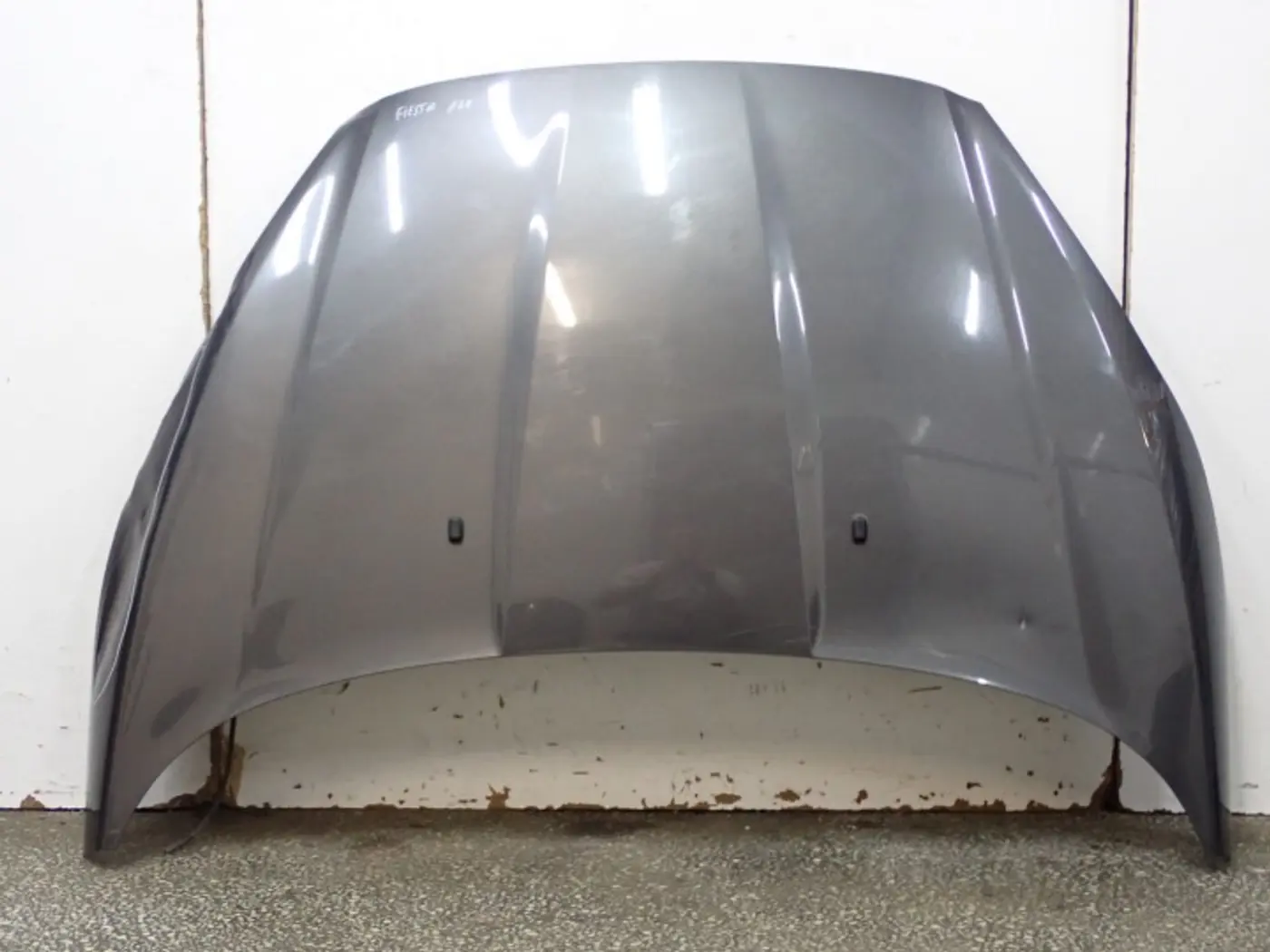 Капот к Ford Fiesta 2013