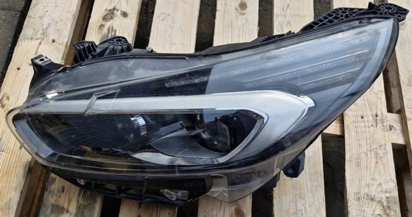 Фара левая к Ford S-MAX 2015