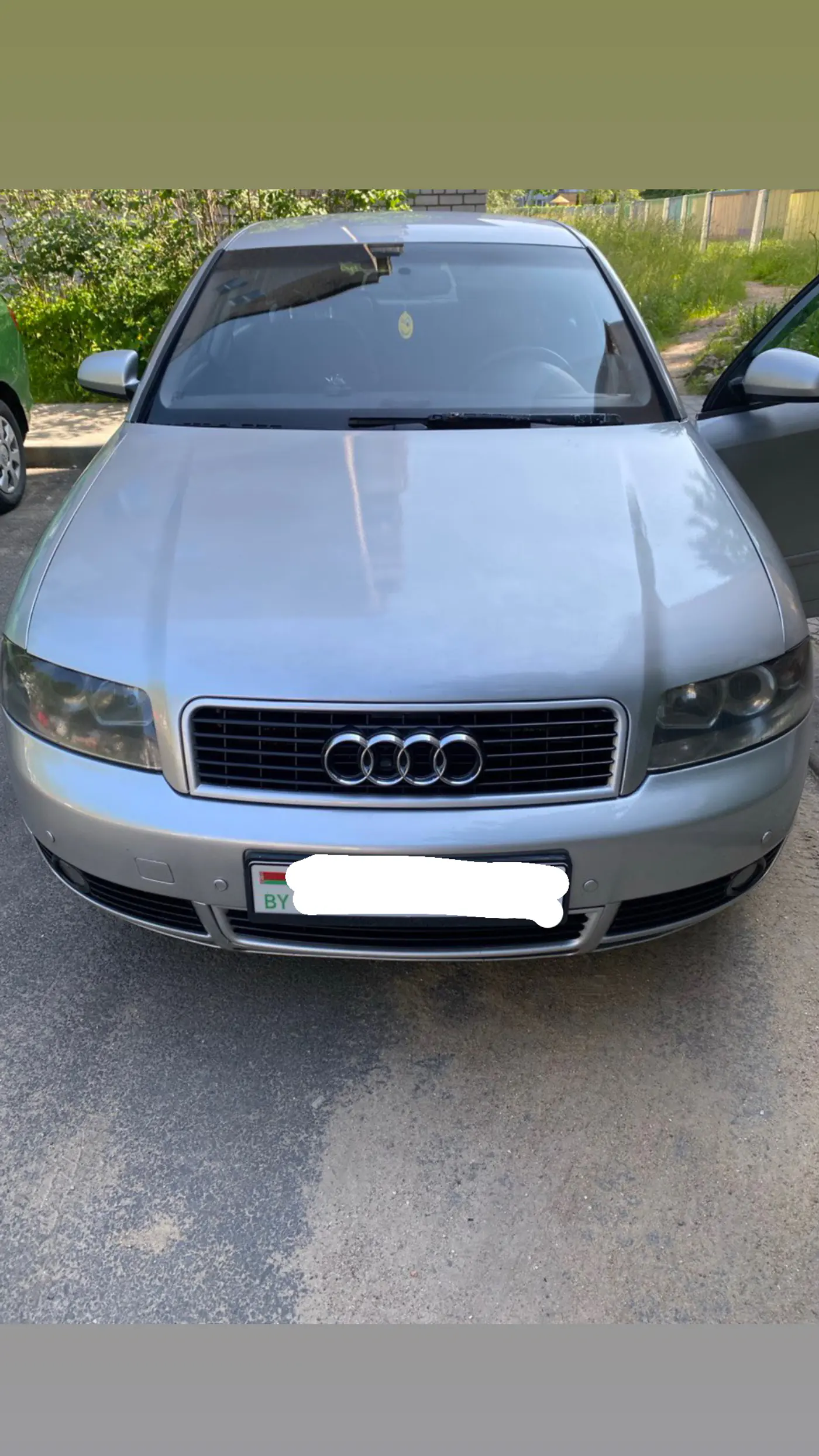 Audi A4 II (B6), 2001