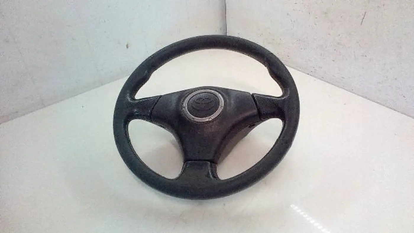 Руль к Toyota RAV 4 2000