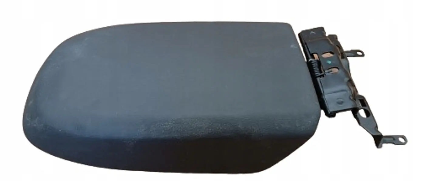 Подлокотник к Ford Kuga 2013