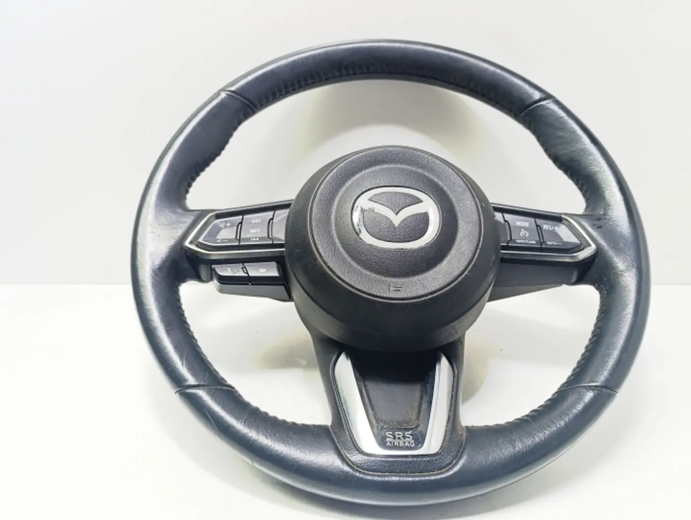 Руль к Mazda CX-3 2015