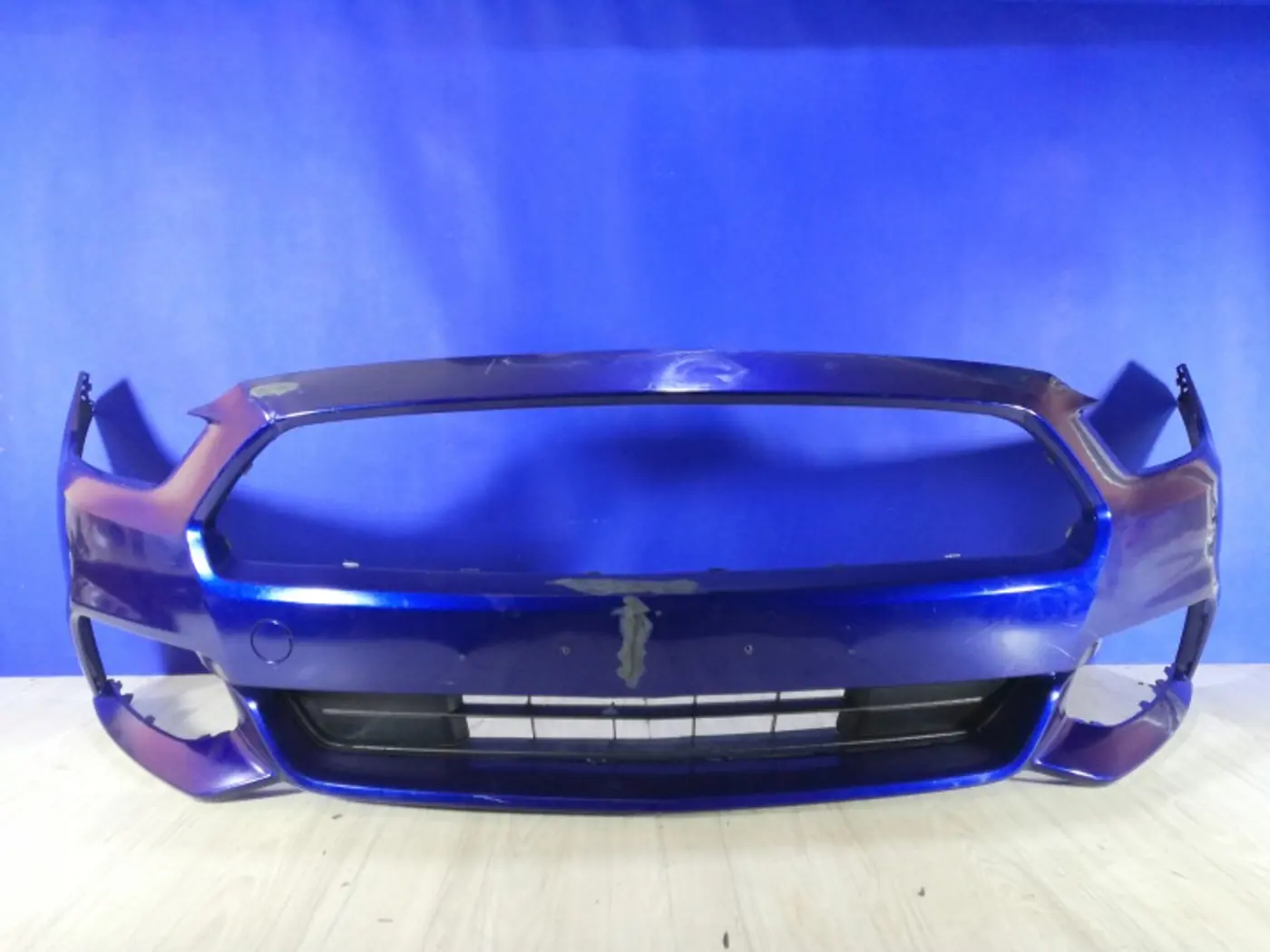 Бампер передний к Ford Mustang 2014