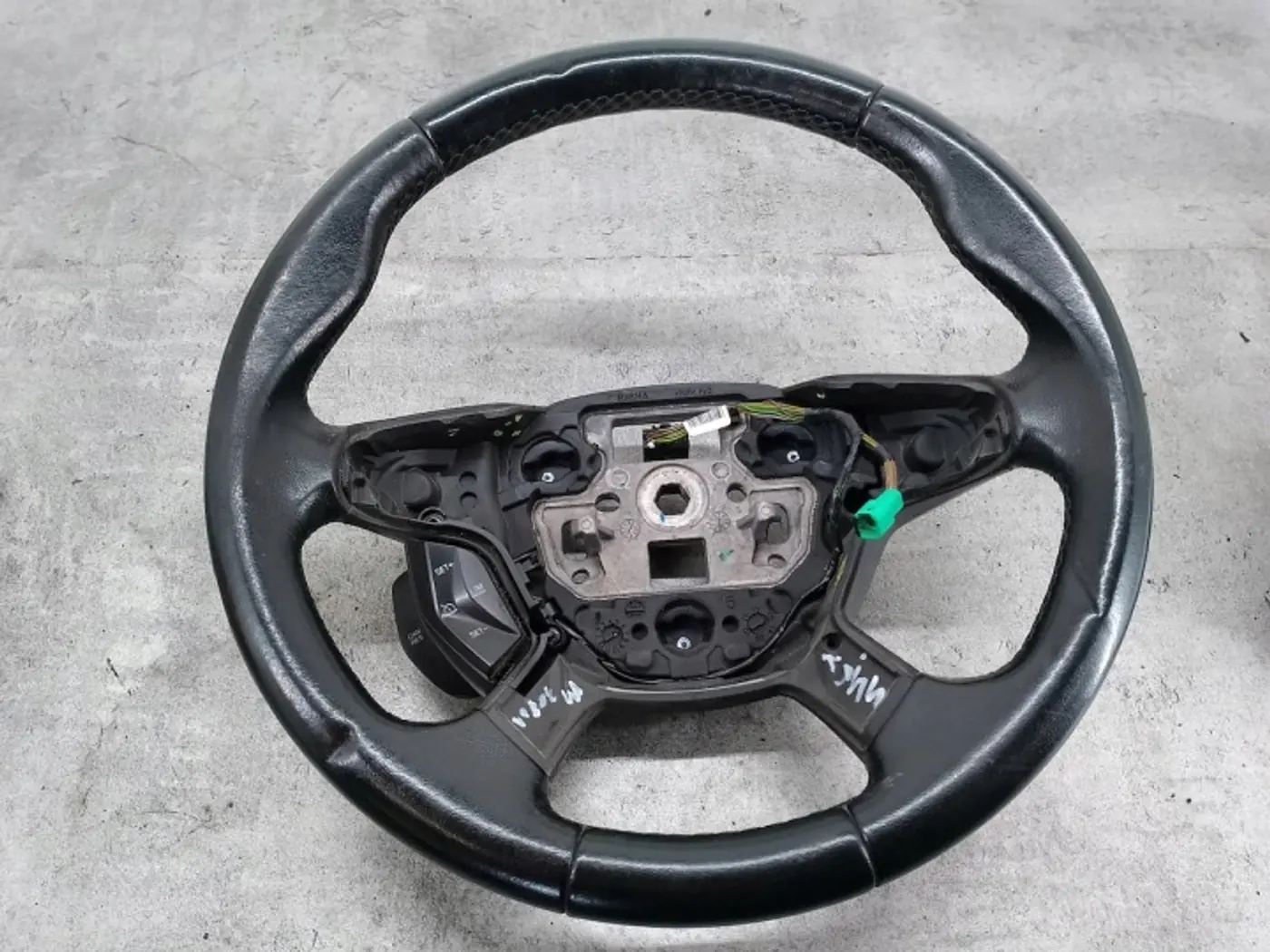 Руль к Ford Focus 2011