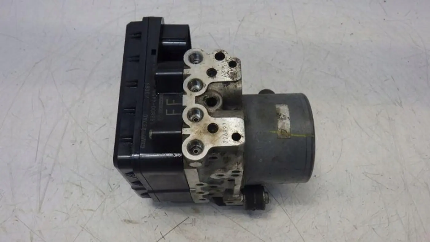 Блок ABS к Mazda 2 2007
