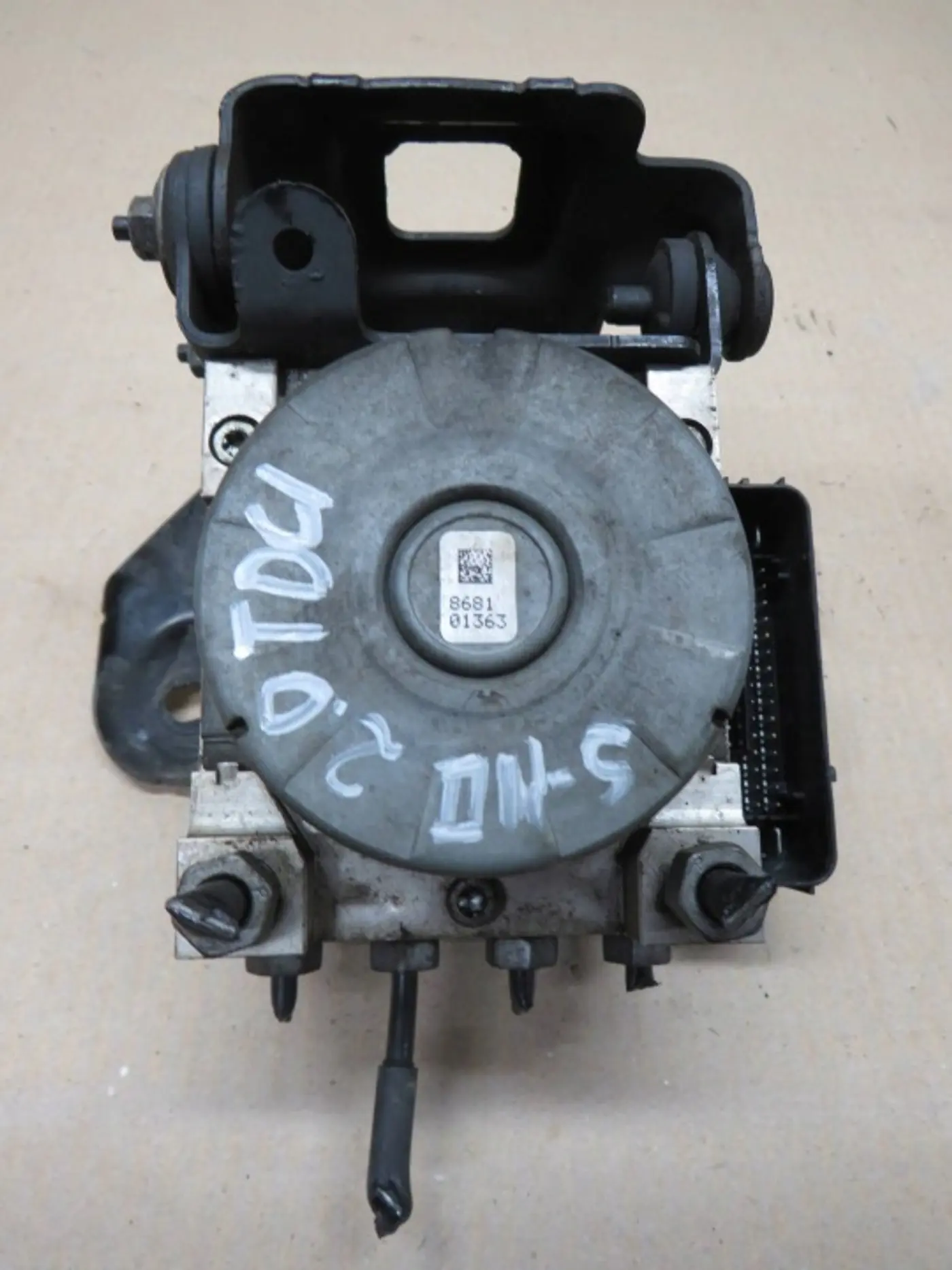 Блок ABS к Ford Galaxy 2006
