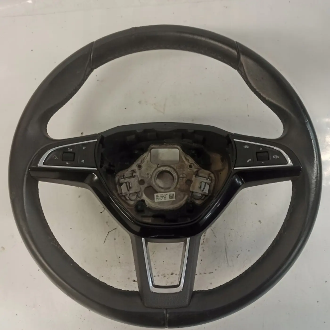 Руль к Skoda Rapid 2012