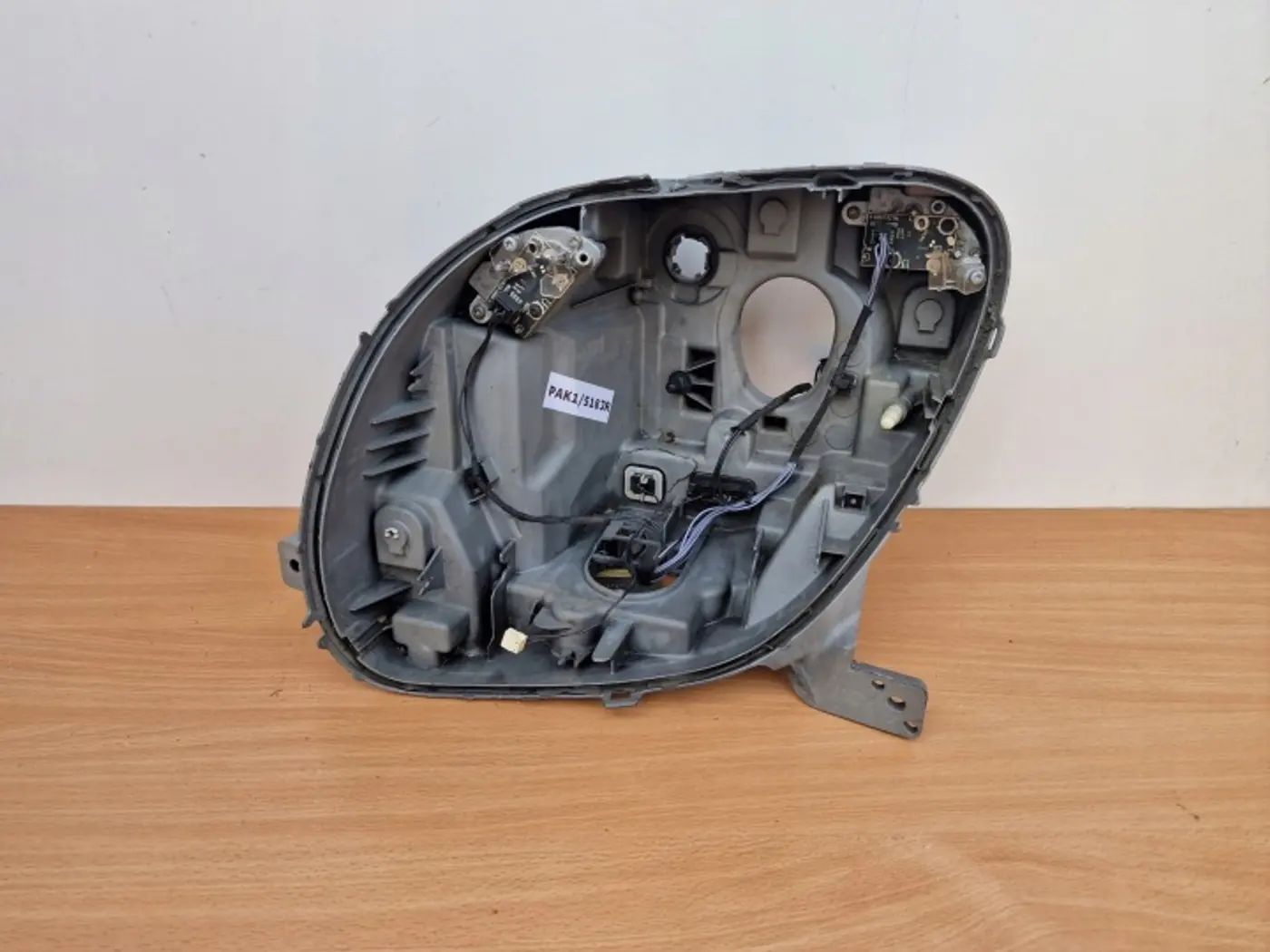 Фара правая к Smart Fortwo 2015