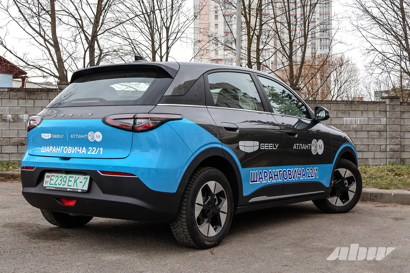 От городского хэтча до стремительного флагмана: выбираем электромобиль Geely вместе с «Атлант-М»
