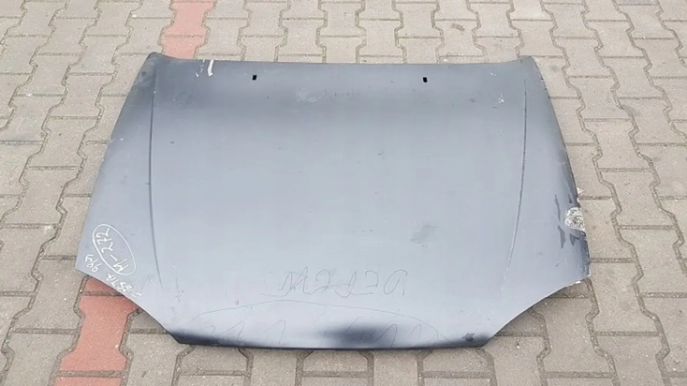 Капот к Ford Fiesta 1999
