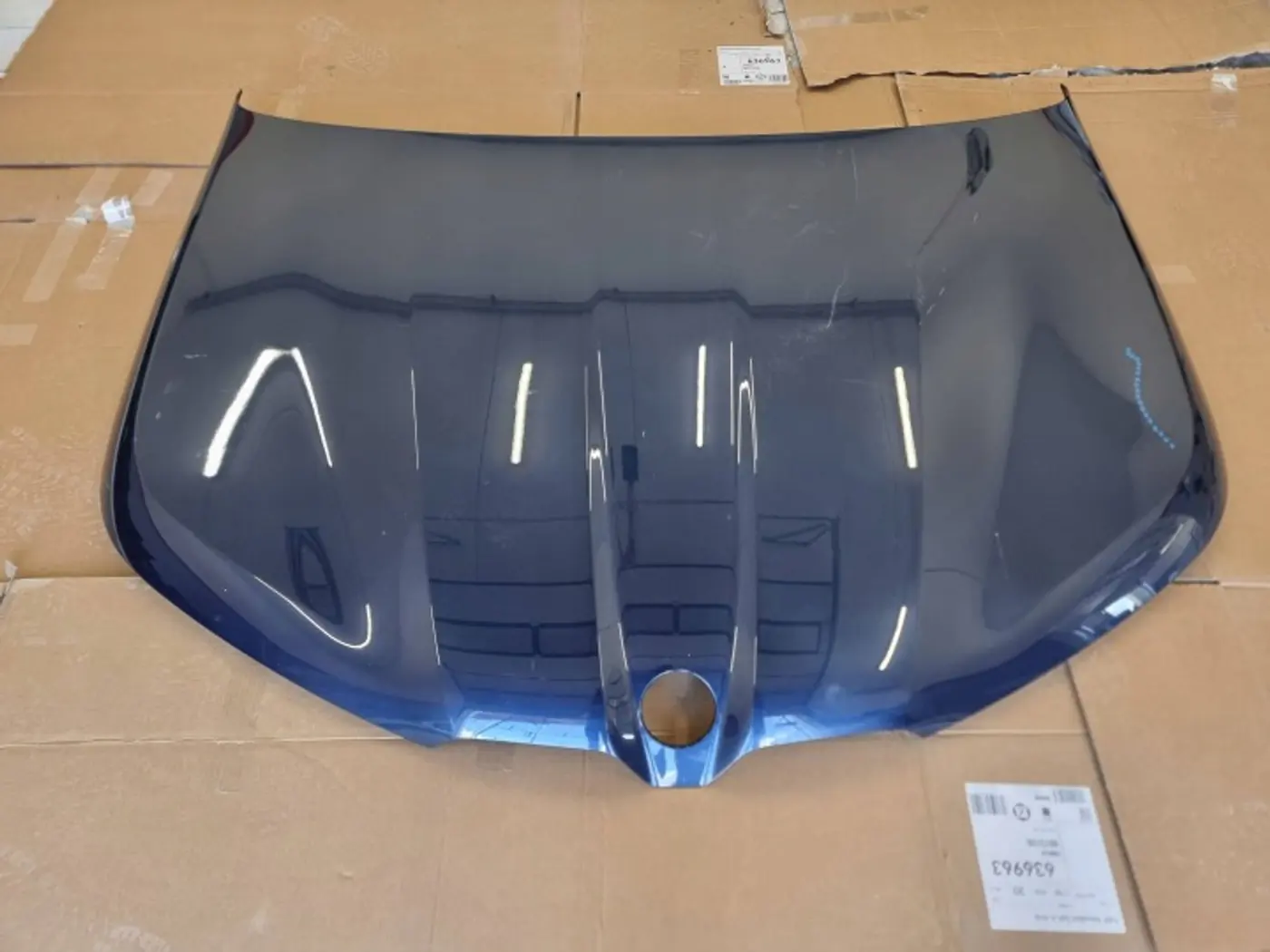 Капот к BMW iX 2021