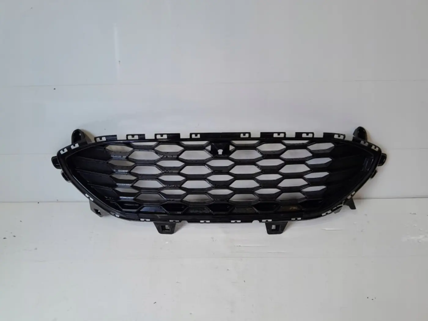 Решетка радиатора к Ford Kuga 2019
