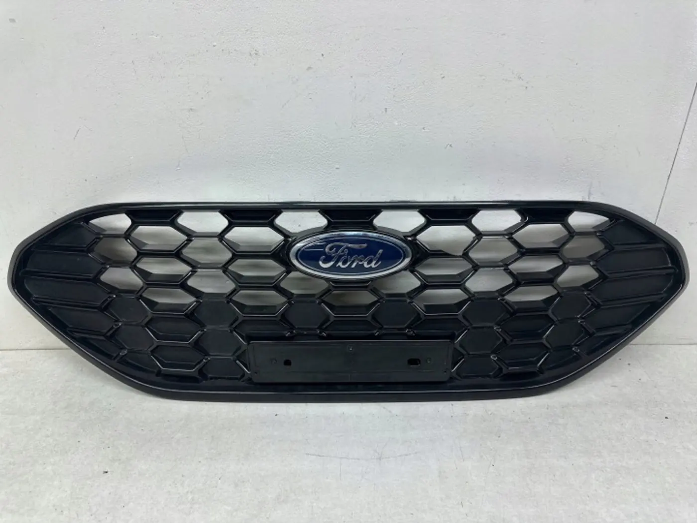 Решетка радиатора к Ford Focus 2019