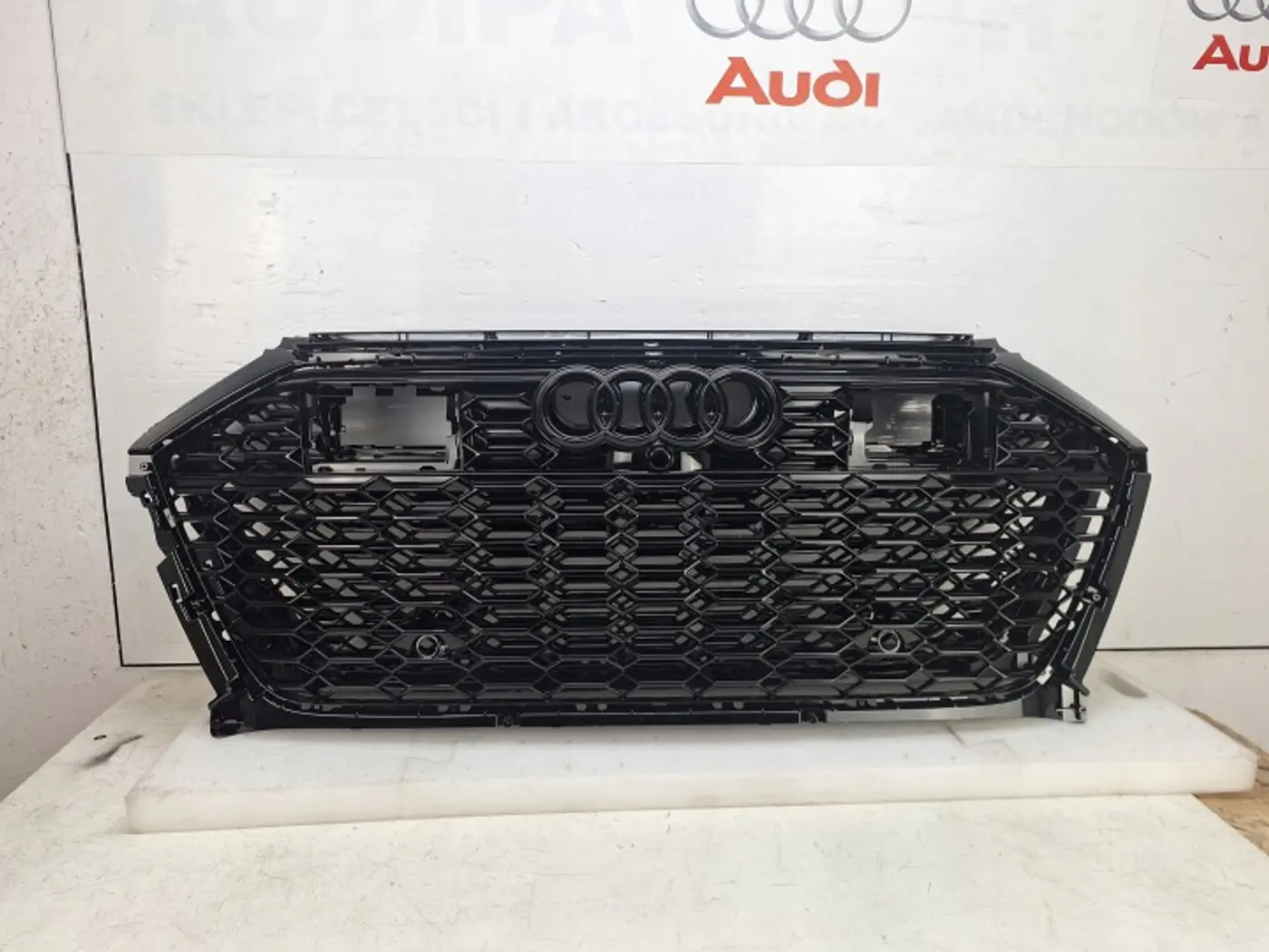 Решетка радиатора к Audi RS 6 2018