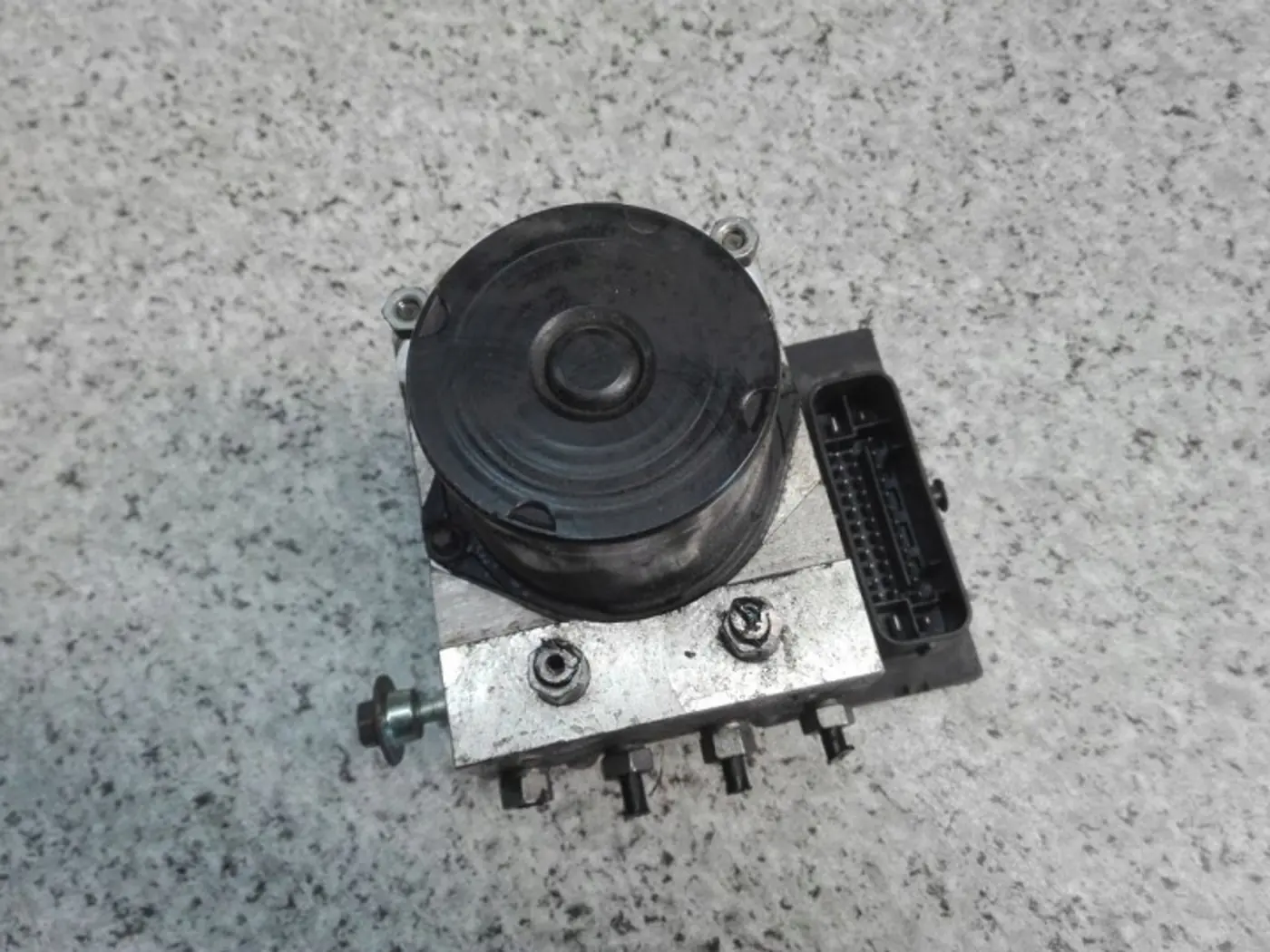 Блок ABS к Audi A1 2010
