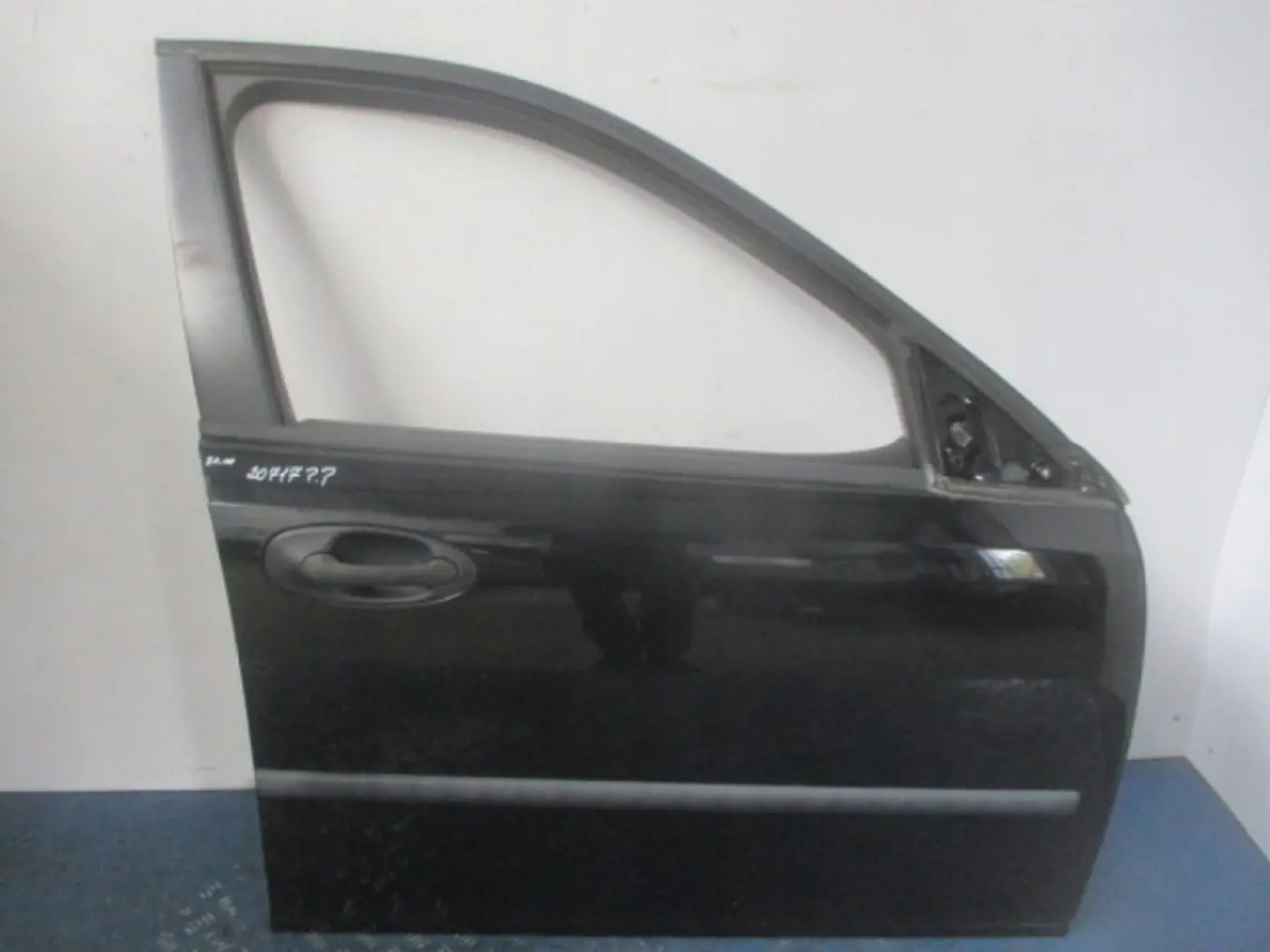 Дверь передняя правая к Saab 9-3 2002