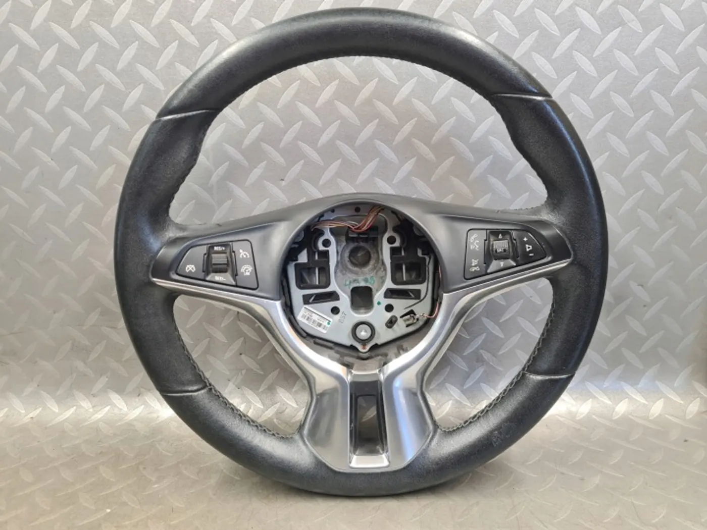 Руль к Opel Adam 2012
