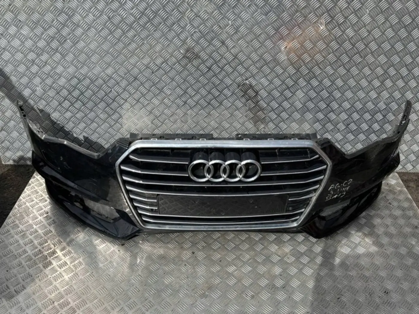 Бампер передний к Audi S6 2012