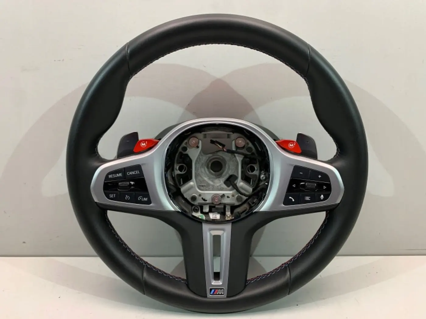 Руль к BMW M5 2017
